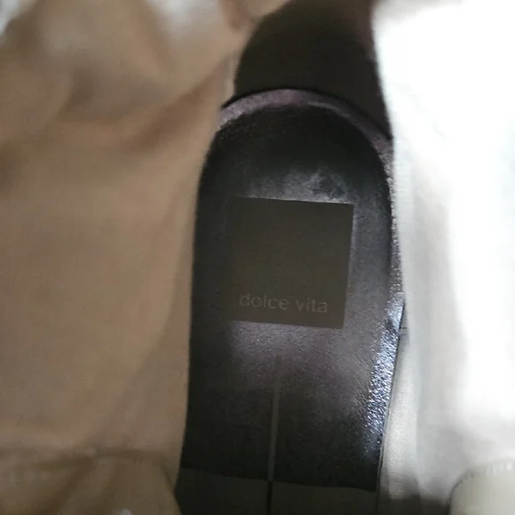 Dolce Vita Celida Women’s Chunky Lug Heel Ankle Combat Boots - Cream/Tan 10 - Picture 9 of 15